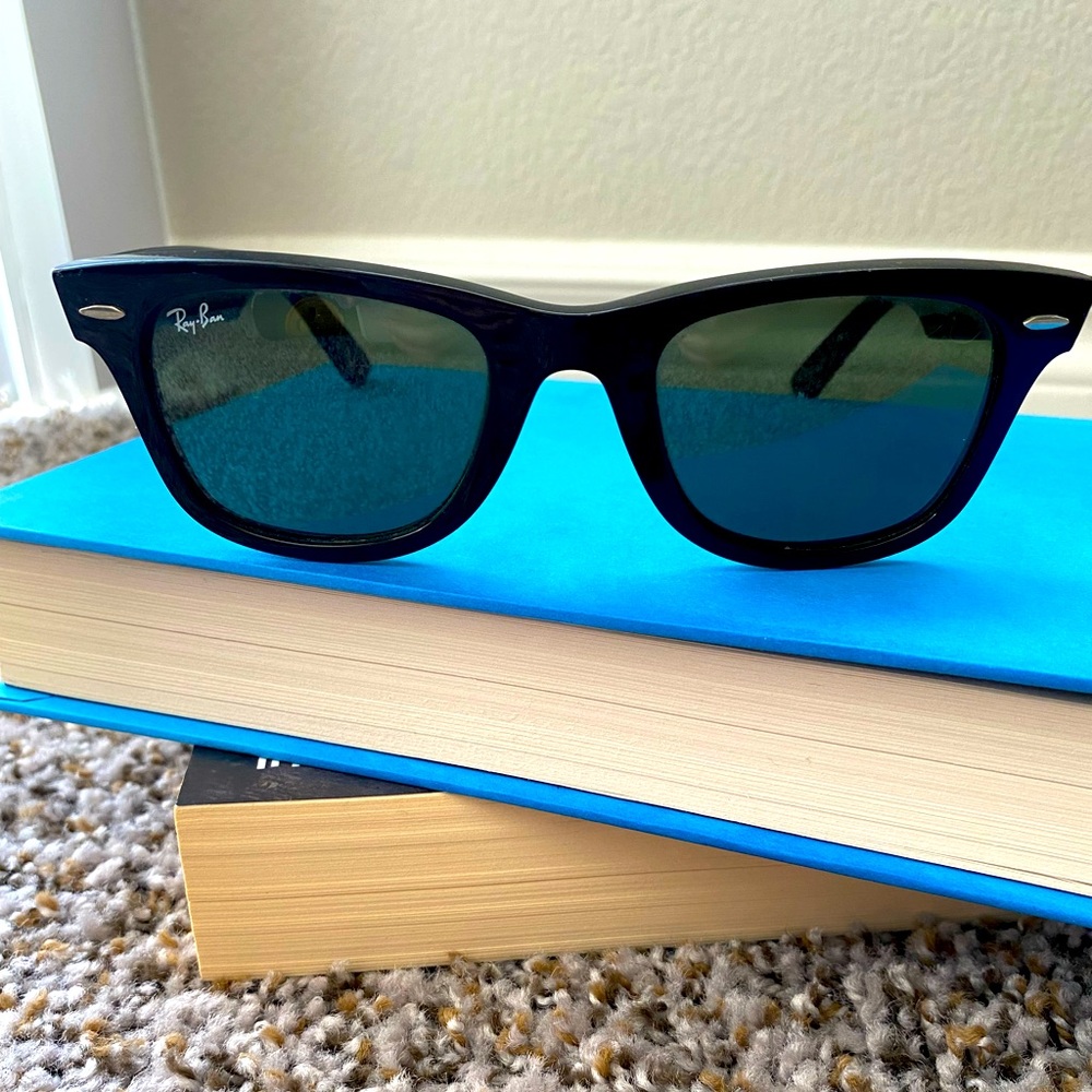 Authentic Ray-Ban Original Wayfarer Classic